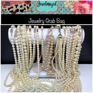 10 Faux Pearl Beaded Necklaces Lot Costume Jewelry Vintage Pearls Necklace